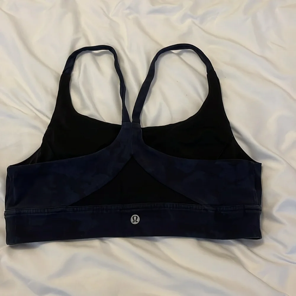 Lululemon sports bra in black/ navy camo - Picture 2 of 3